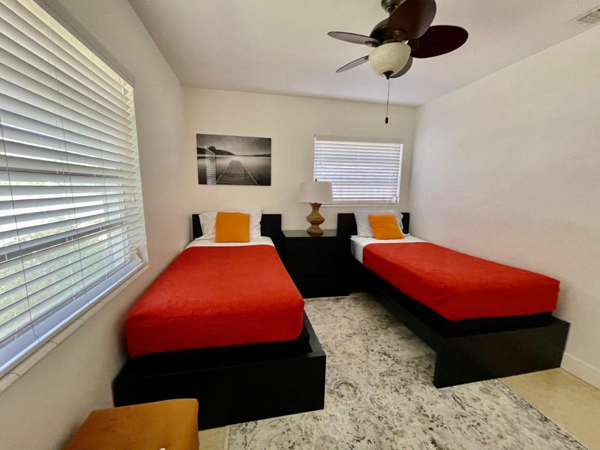 Rowena House 2Bd Den 2Bth Heated Pool Near Siesta Key Villa Sarasota Eksteriør bilde