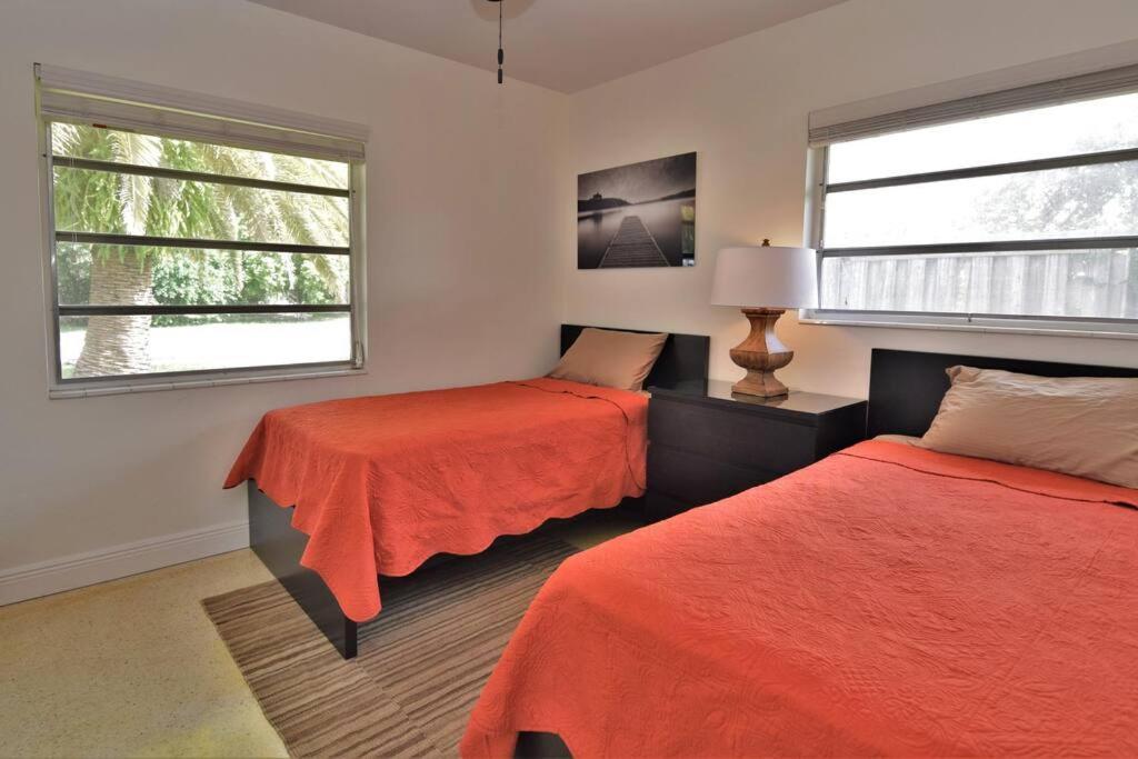 Rowena House 2Bd Den 2Bth Heated Pool Near Siesta Key Villa Sarasota Eksteriør bilde
