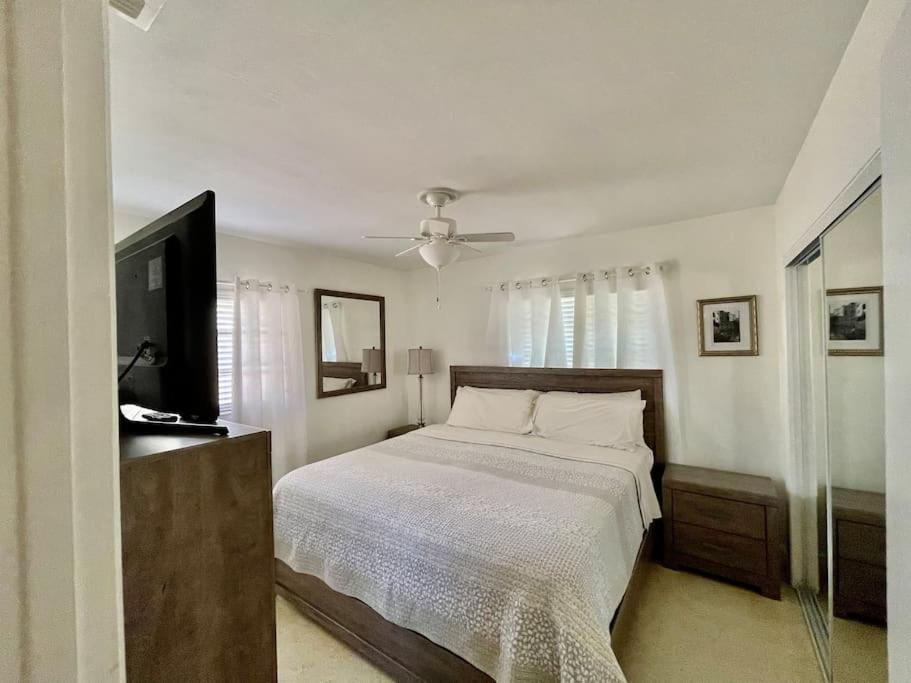 Rowena House 2Bd Den 2Bth Heated Pool Near Siesta Key Villa Sarasota Eksteriør bilde